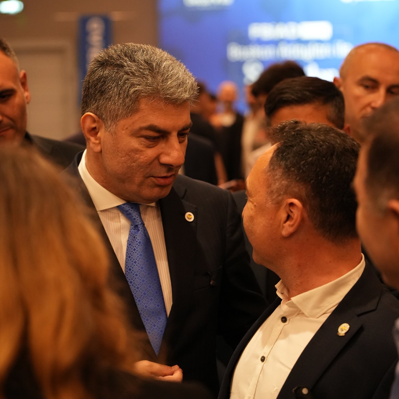 FBİAD Forum “Başkan Adayları ile Sohbetler” programımızda Sayın Hakan Safi'yi ağırladık.