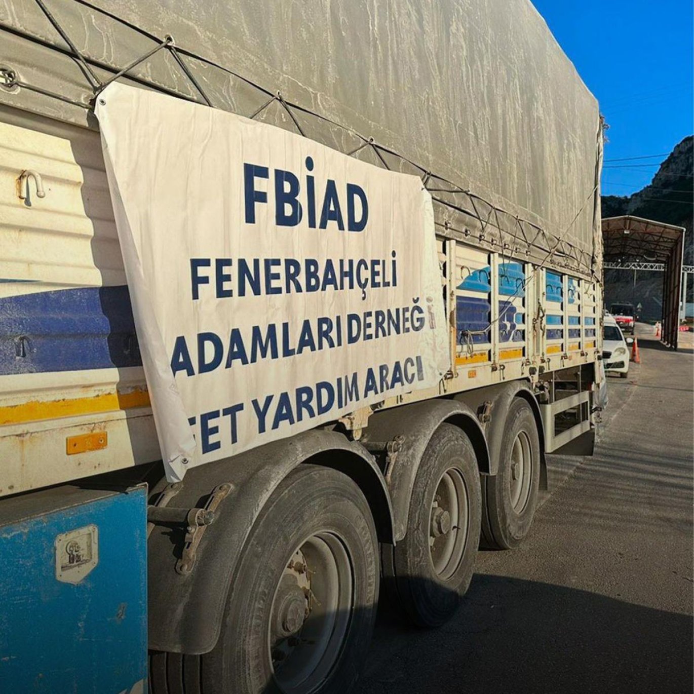Depremden Etkilenen İllere Tırlarımız Yola Çıktı